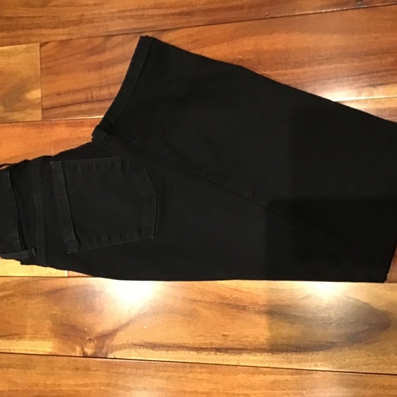 L.L. Bean Classic Fit Jeans - Picture 2 of 4